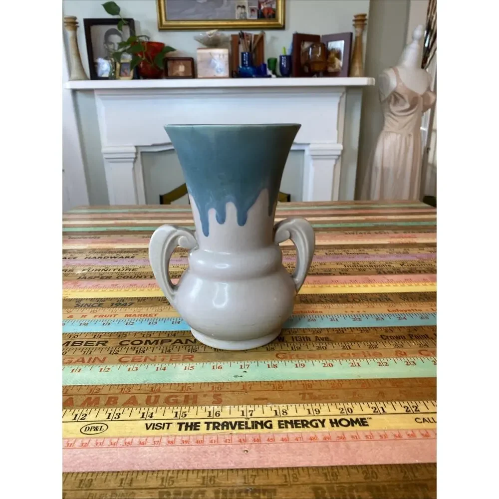 RARE ART DECO CIRCA 1910 Early ROSEVILLE ART POTTERY CARNELIAN VASE 8.5 Nouveau